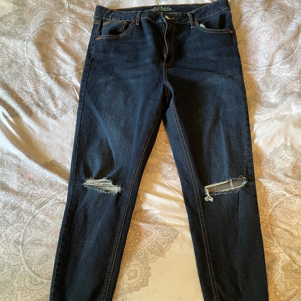 High waisted, straight leg jeans